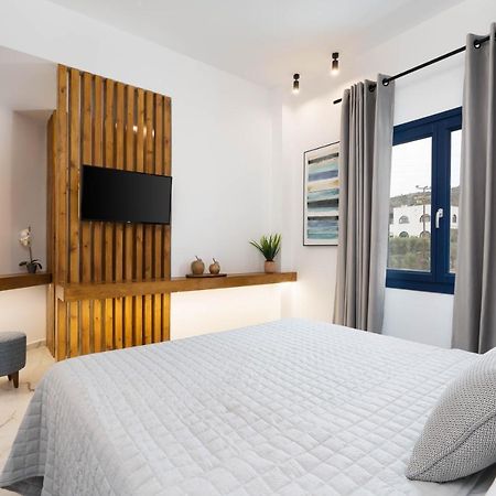 Amera Suites Φηρά Εξωτερικό φωτογραφία