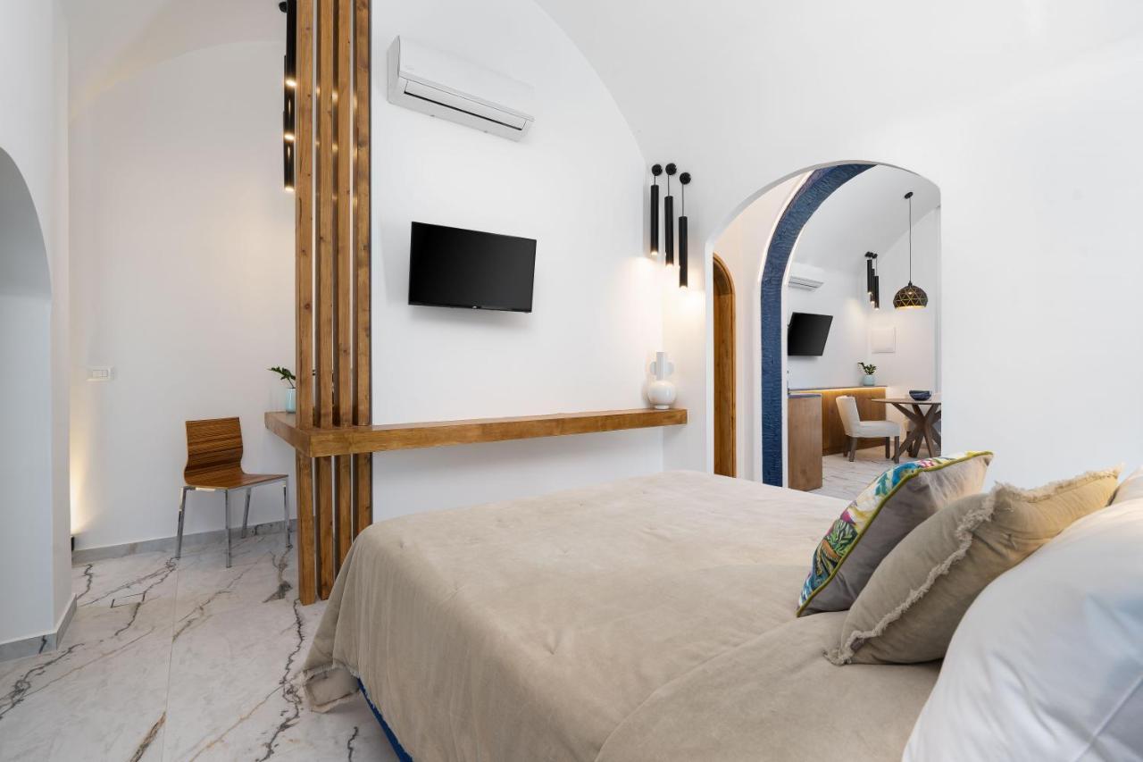 Amera Suites Φηρά Εξωτερικό φωτογραφία
