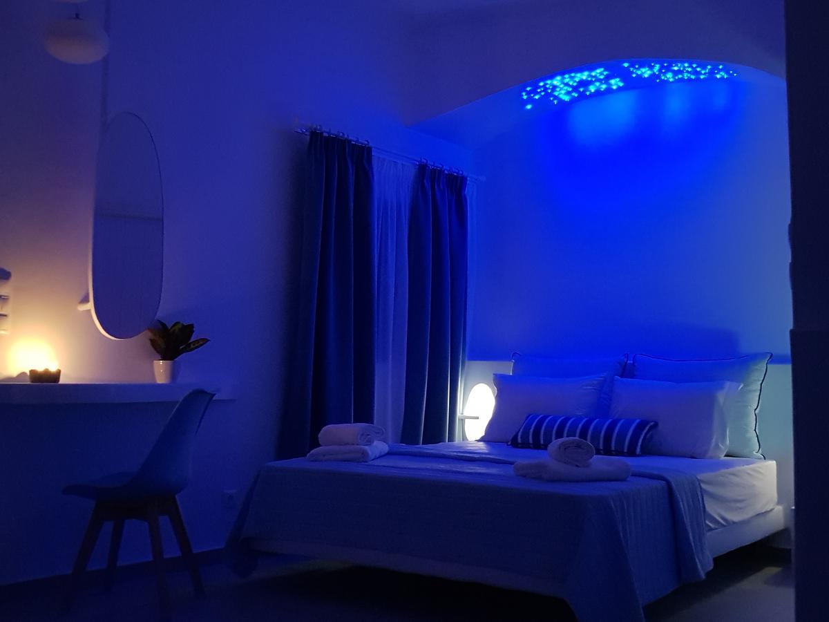 Amera Suites Φηρά Εξωτερικό φωτογραφία